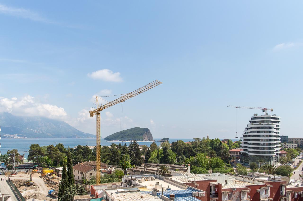 בודווה Natasha Sea View Apartment מראה חיצוני תמונה